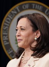 Kamala Harris u starkama - 9