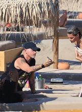 Eros Ramazzotti na odmoru je s dvije bivše žene