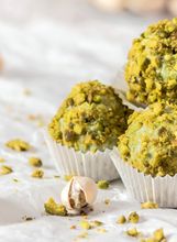 Praline od pistacije i bijele čokolade