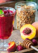 Smoothie od malina i breskvi
