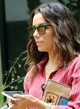 Eva Longoria u crvenom kombinezonu - 1