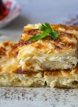 Trgana pita sa sirom