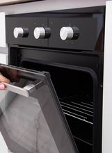 Nevjerojatno jednostavan trik učinit će da vaša pećnica blista