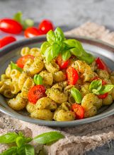 Ljetna salata s tjesteninom