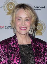Sharon Stone u sjajnom odijelu na dodjeli nagrada Guild of Music Supervisors - 3