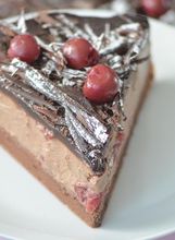 Torta s čokoladom i višnjama (Lenina torta)