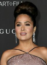 Salma Hayek u senzualnoj haljini modne kuće Gucci - 4