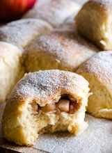 Buhtle s jabukama s bloga like chocolate