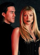 Roy Dupuis (Michael) i Peta Wilson (Nikita)