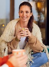 Dvije žene razgovaraju