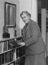 Agatha Christie