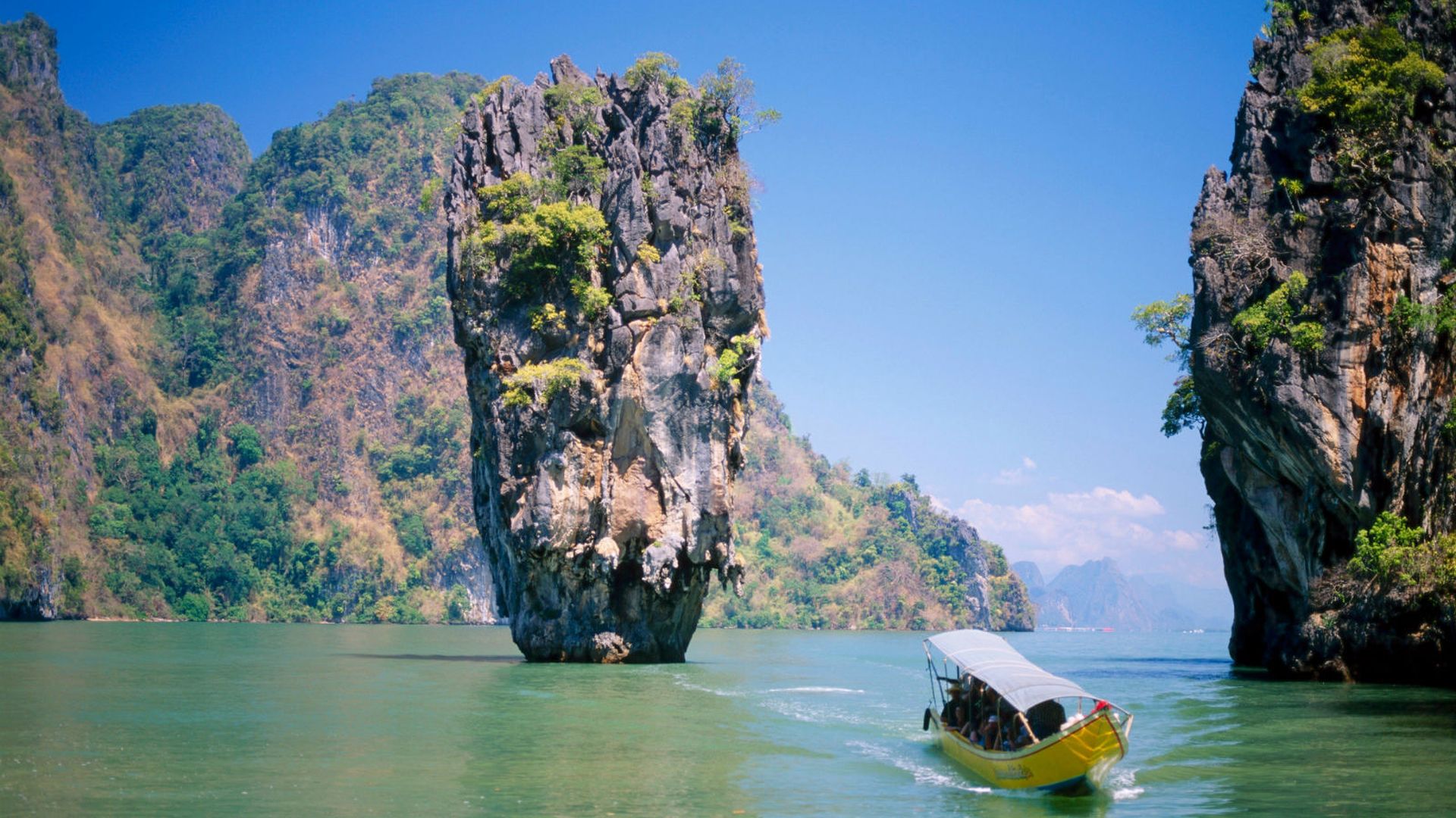 James bond island