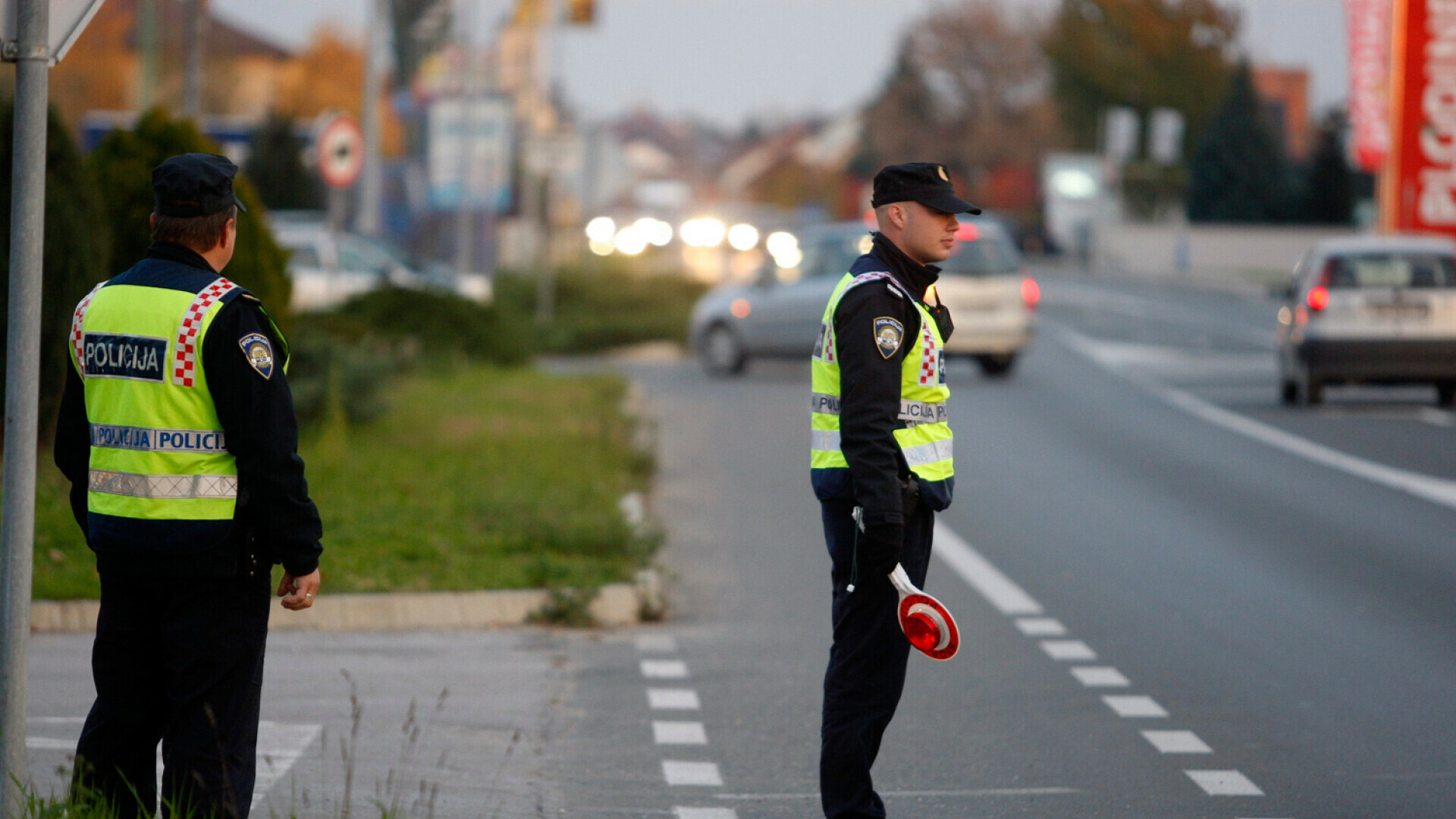 Pijan Kao čep Vozio Po Puli: Policija Ga Zaustavila, A Pola Sata ...