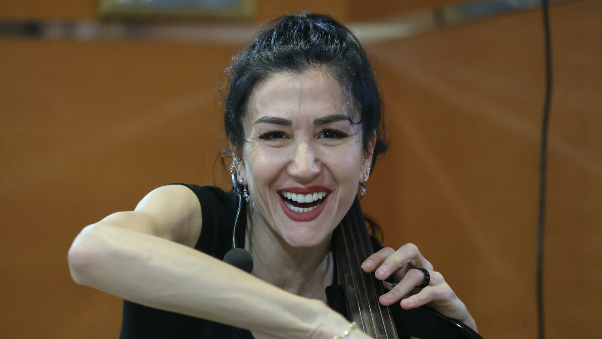 Ana Rucner i Vlado Kalember razveselili štićenike jednog doma, a imali ...