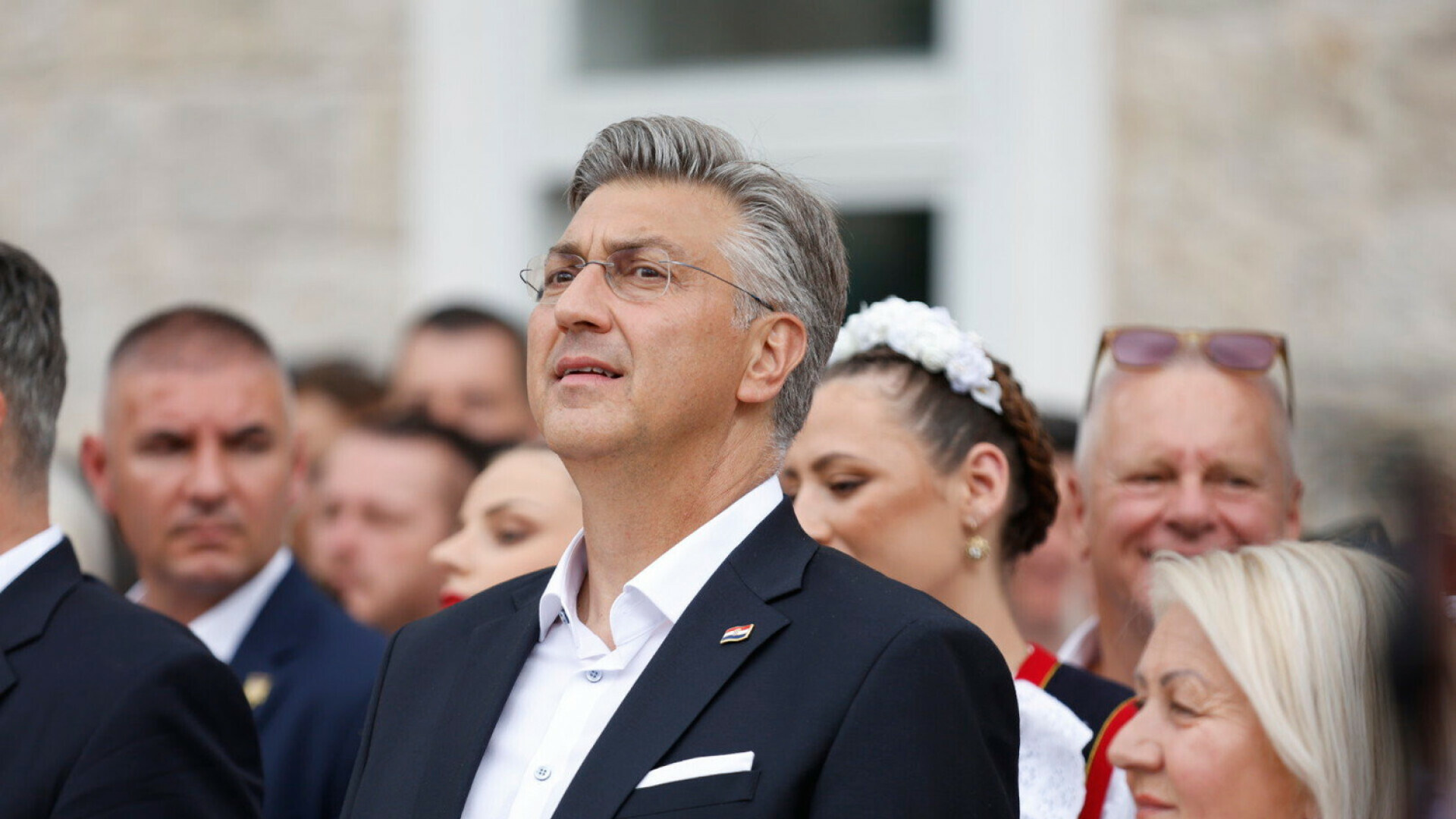 Plenković o predsjednikovom apelu Vladi: "Te trgovine nema"