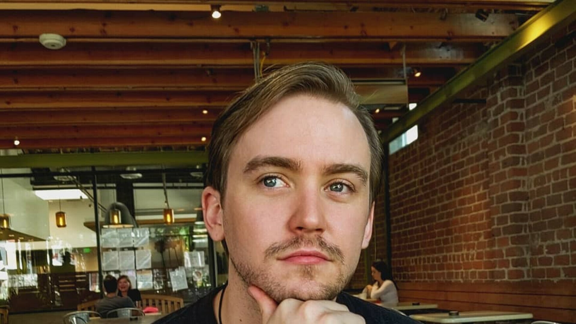 Pamtimo kao kao slatkog dječaka iz ''Pune kuće'', a danas je daleko od ...