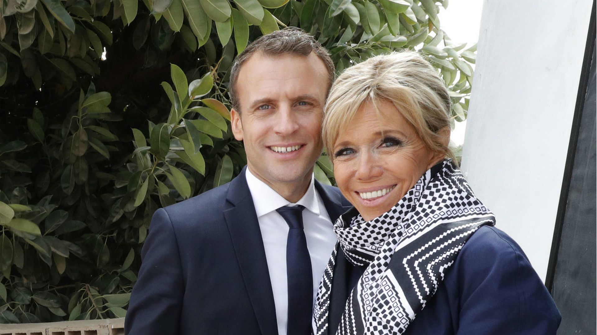 эммануэль и брижит макрон. себастьян озьер. брижит макрон и эммануэль макрон свадьба. жена президента франции брижит макрон. андре-луи озьер.