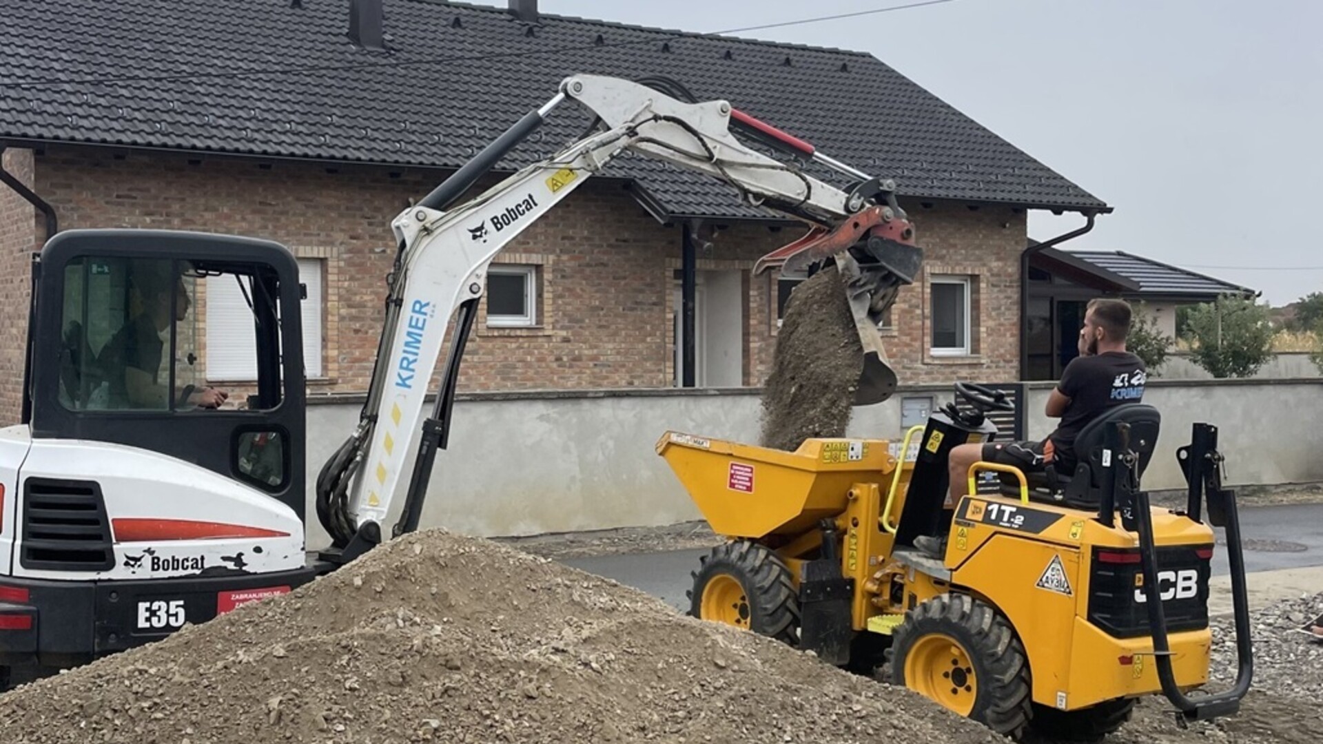 Gradnja, adaptacija ili uređenje? Ovi strojevi rješavaju posao brže nego što mislite