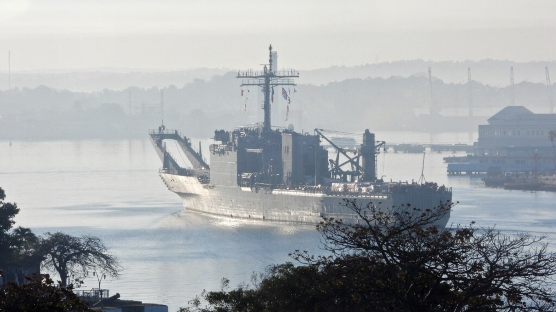 Nesreća na moru: Sudarila se dva broda ratne mornarice, ima ozlijeđenih