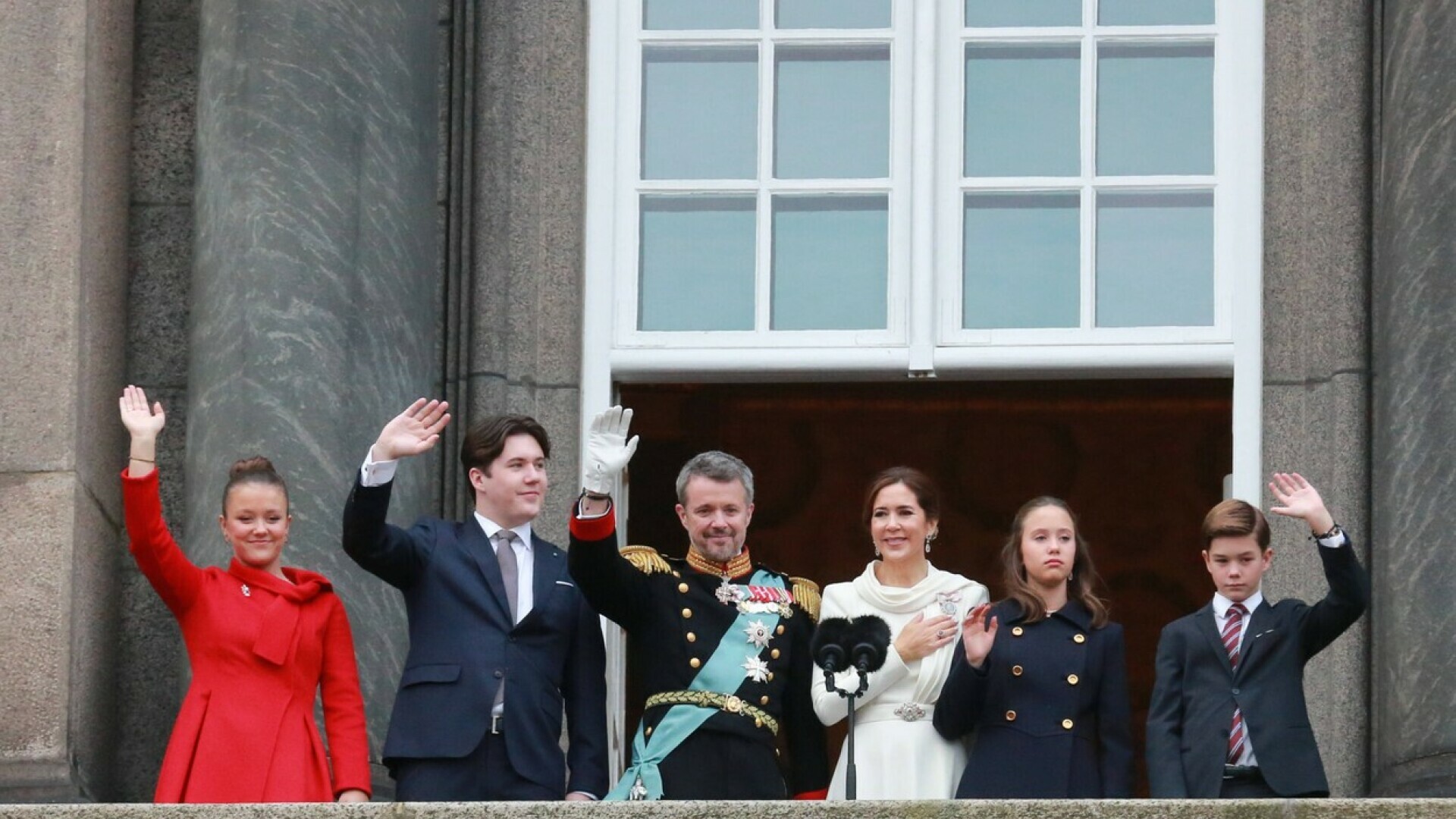 Danska kraljica nije mogla sakriti promjene na sebi, pokazala je novi ...