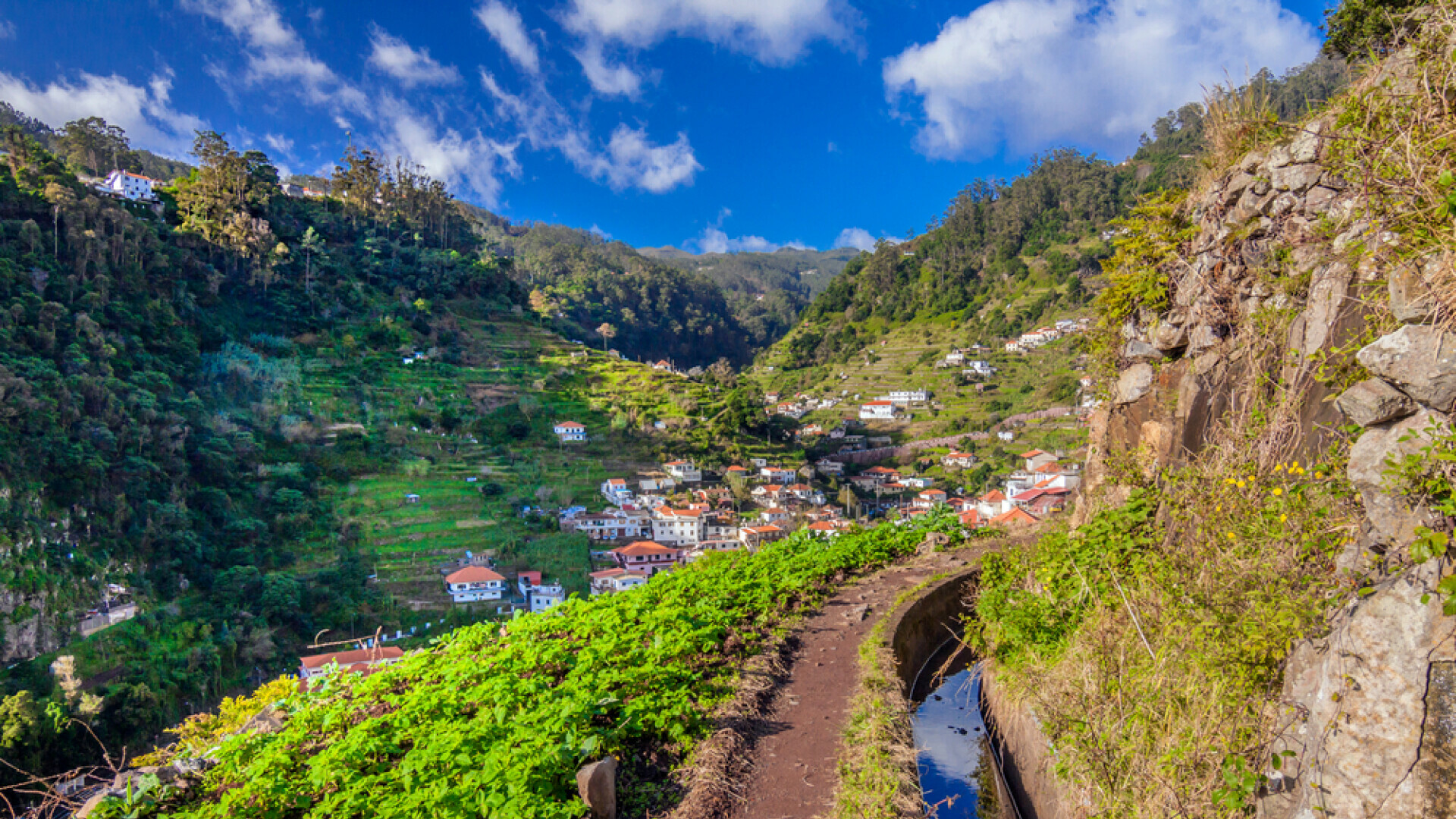 Europski otok vječnog proljeća Raj za planinare u kojem ćete vidjeti