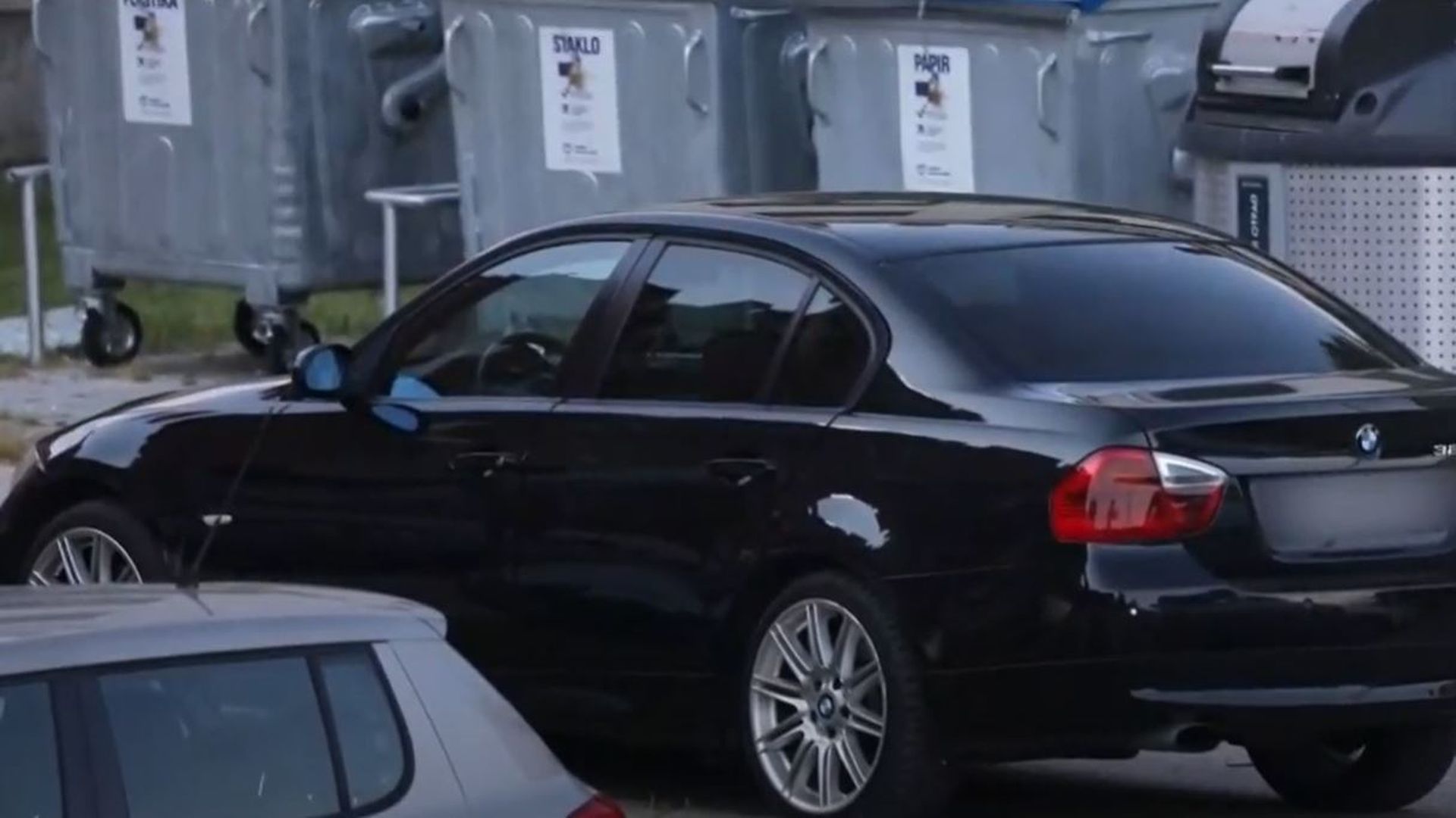 Tragedija u Kninu: Obdukcija otkrila uzrok smrti dječaka kojeg je otac ostavio u automobilu