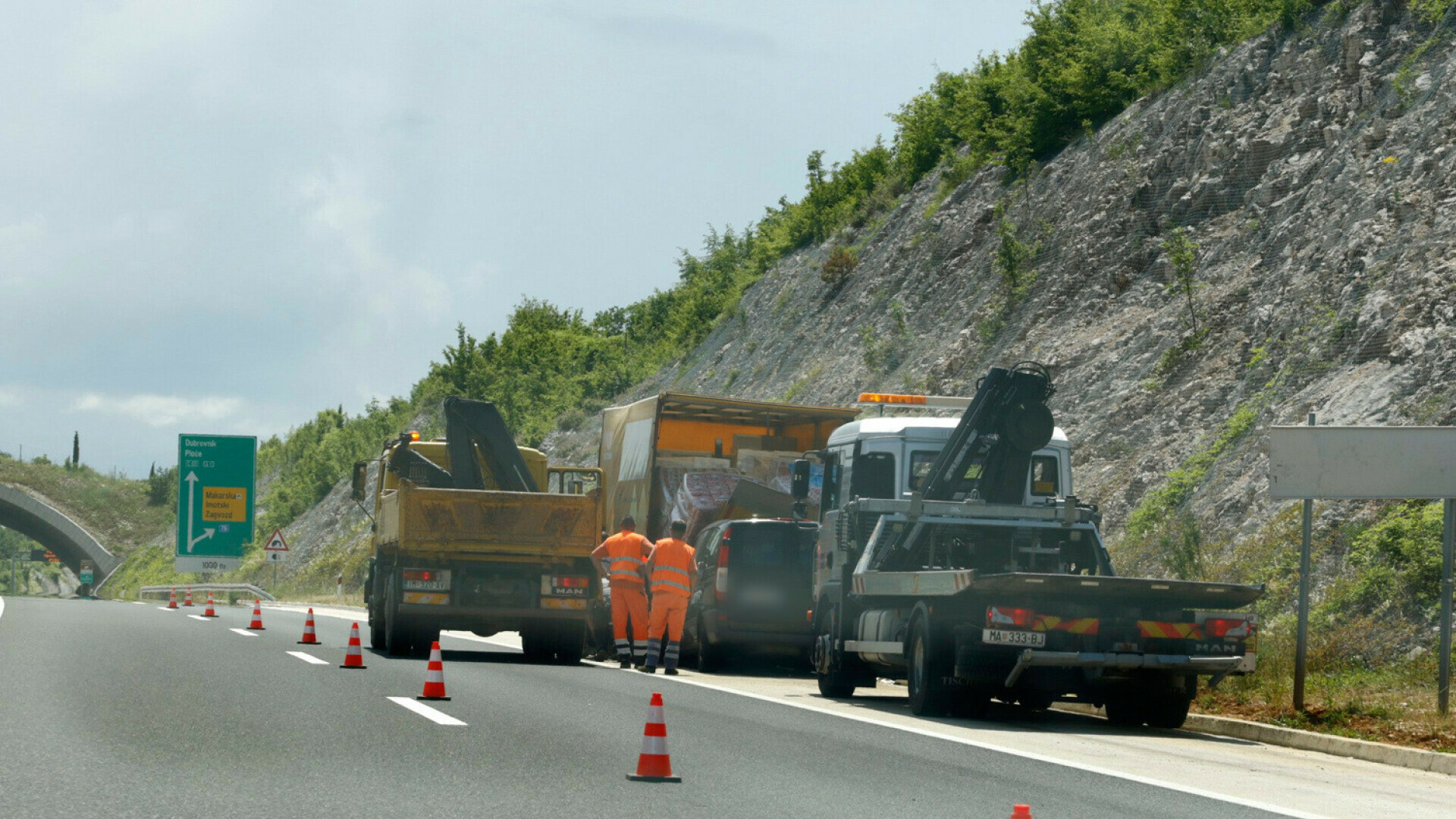 Teška Prometna Nesreća Na A1: U Sudaru Teretnog Vozila I Kombija ...