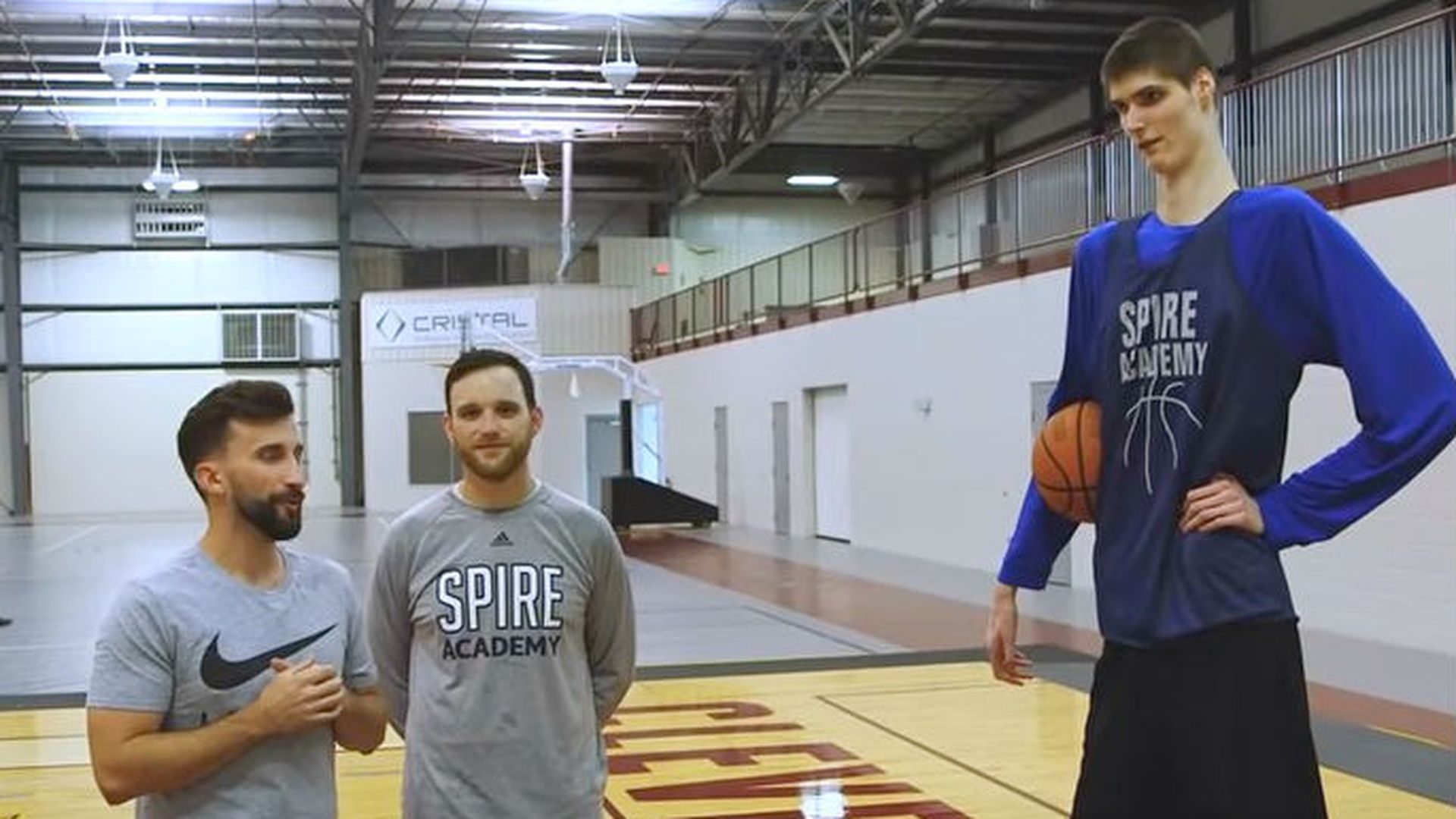 Div od 17 godina izvanzemaljskog izgleda: Ima sve petice i govori