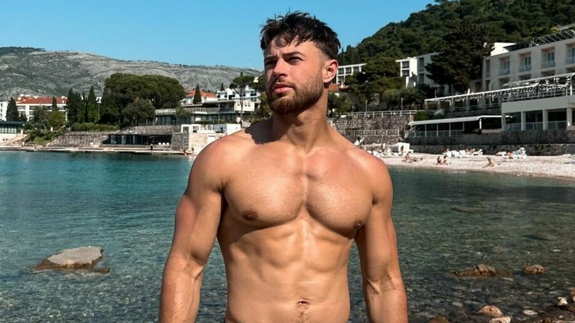 Ovog mišićavog frajera na Instagramu prati više od 600 tisuća ljudi, a