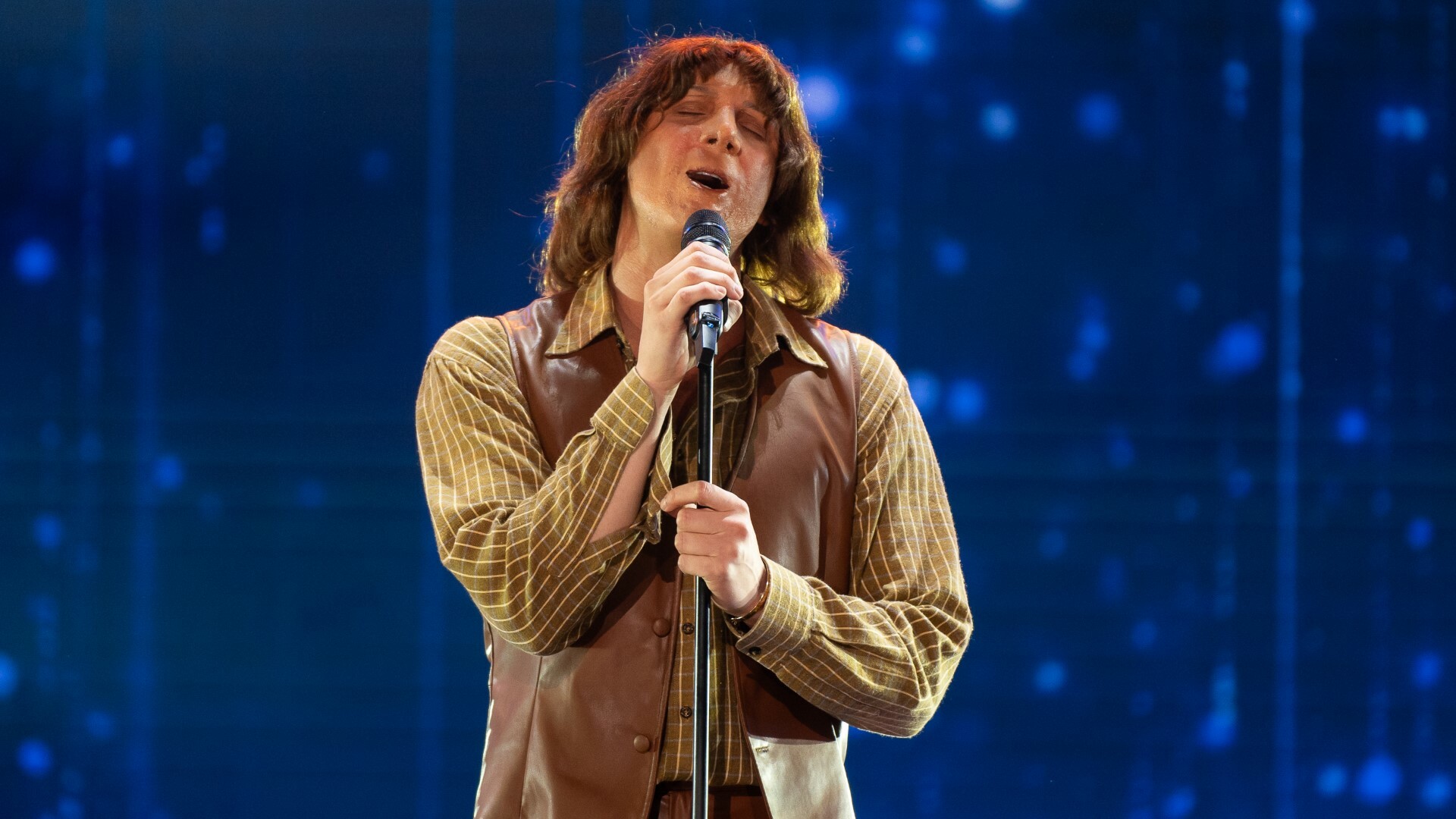 Alen Bičević kao Umberto Tozzi, 10. ep, TLZP