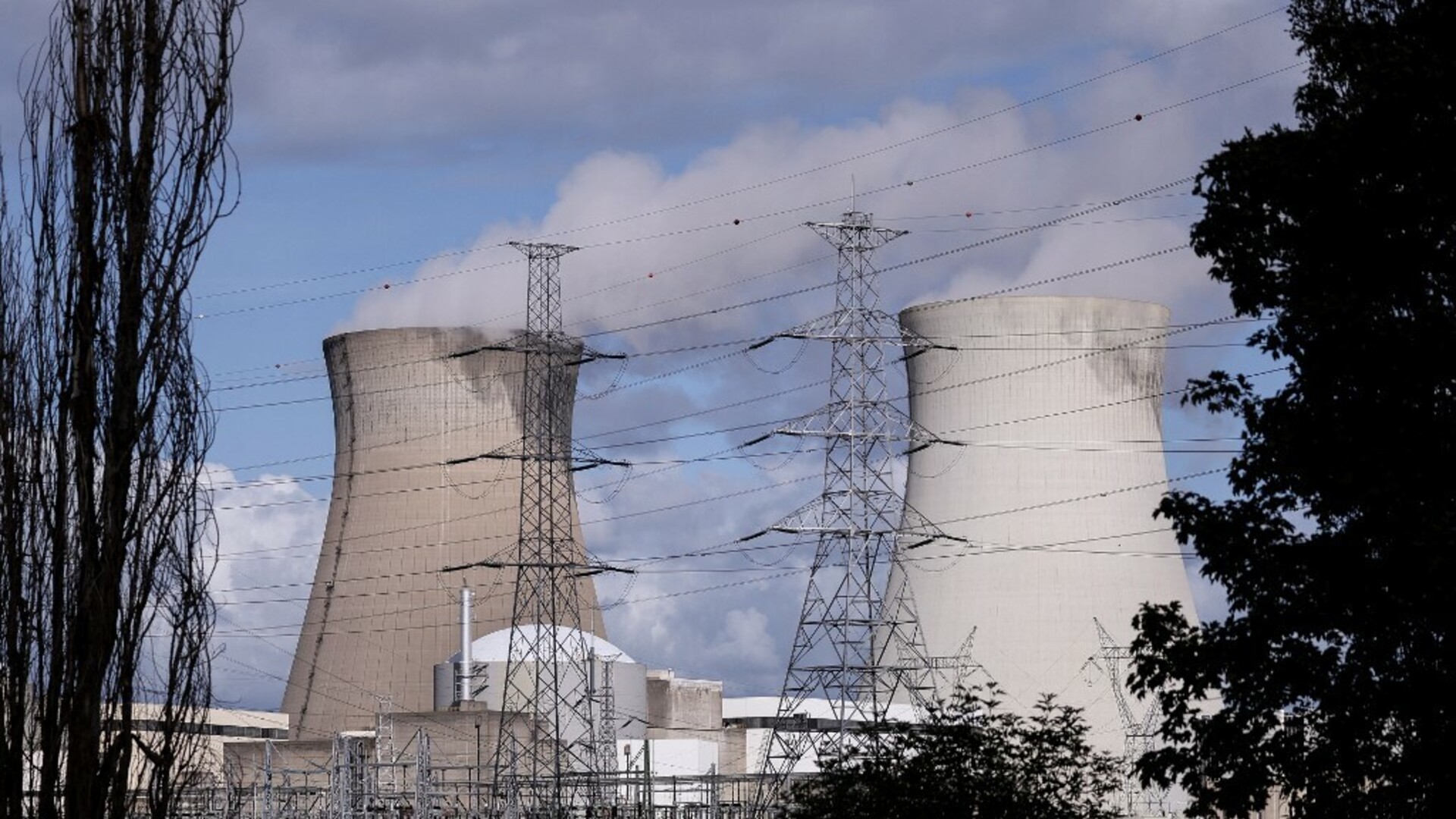 Ponovo incident u srcu Europe: Tri drona letjela iznad nuklearne elektrane