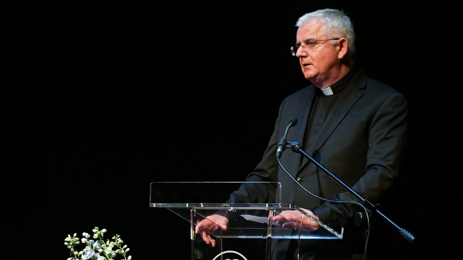 Nadbiskup Uzinić: "Je li buđenje hrvatskog naroda to da se stalno vraćamo u '40-e i '90-e?"