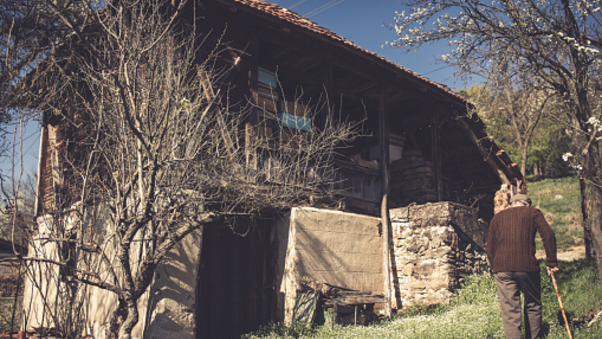 Muškarac čistio staru kuću pa pronašao nešto zbog čega je odmah pozvao policiju