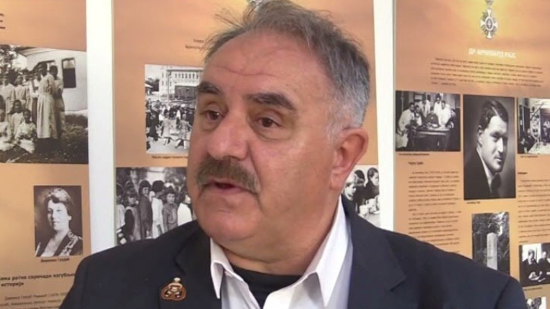 Autor izložbe koja je odgođena u Vukovaru: "Očigledno smeta riječ Srpkinja, a jedna reakcija me posebno iznenadila"