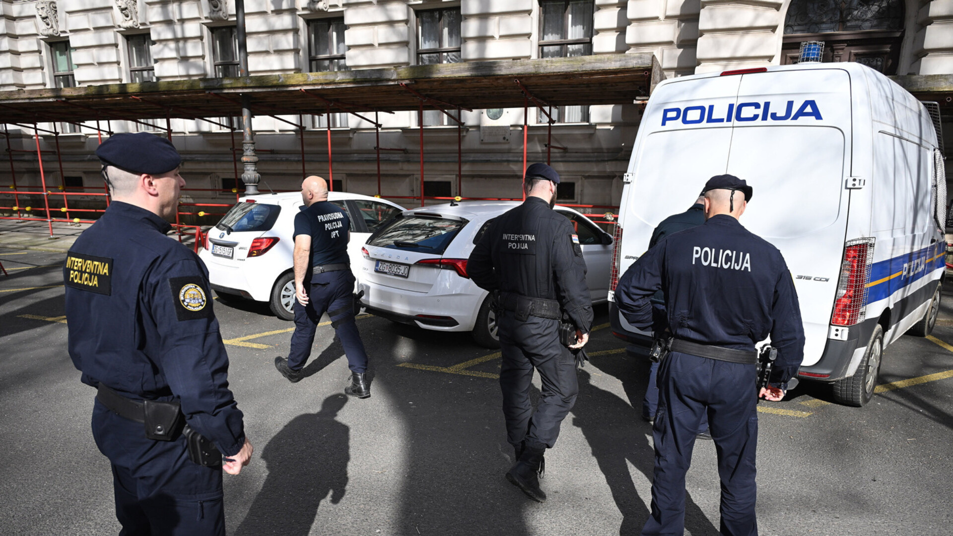 Policija razbila dilersku mrežu: Ekipa iz barem četiri grada, uključeni i susjedi