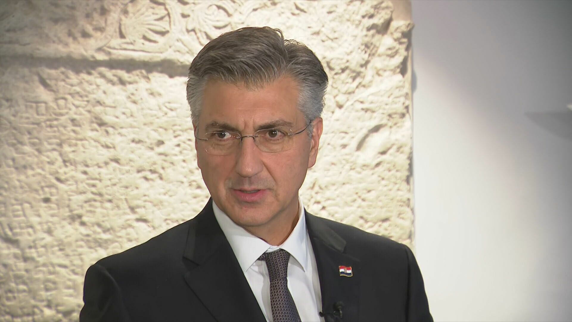 Vlada sutra predstavlja proračun, najviše će novca ići za javne plaće i mirovine