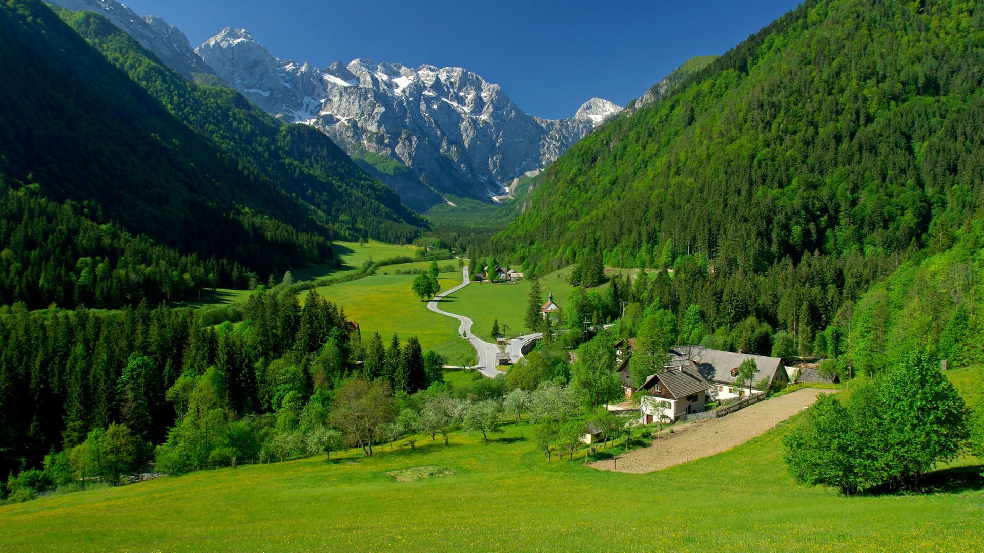 Je li ovo najljepših 7 kilometara Slovenije? Odmah morate na izlet u Logarsku dolinu!