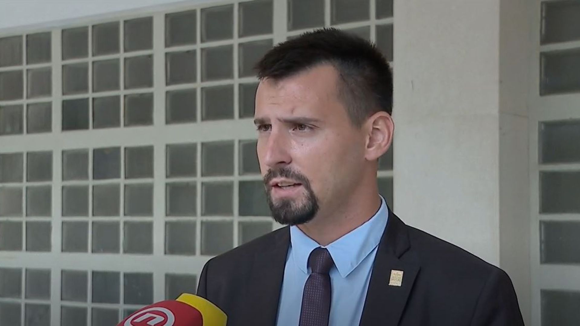 Ivošević dobio šakom u glavu, završio u bolnici: "Odgojen sam da uvijek zaštitim slabije od sebe"