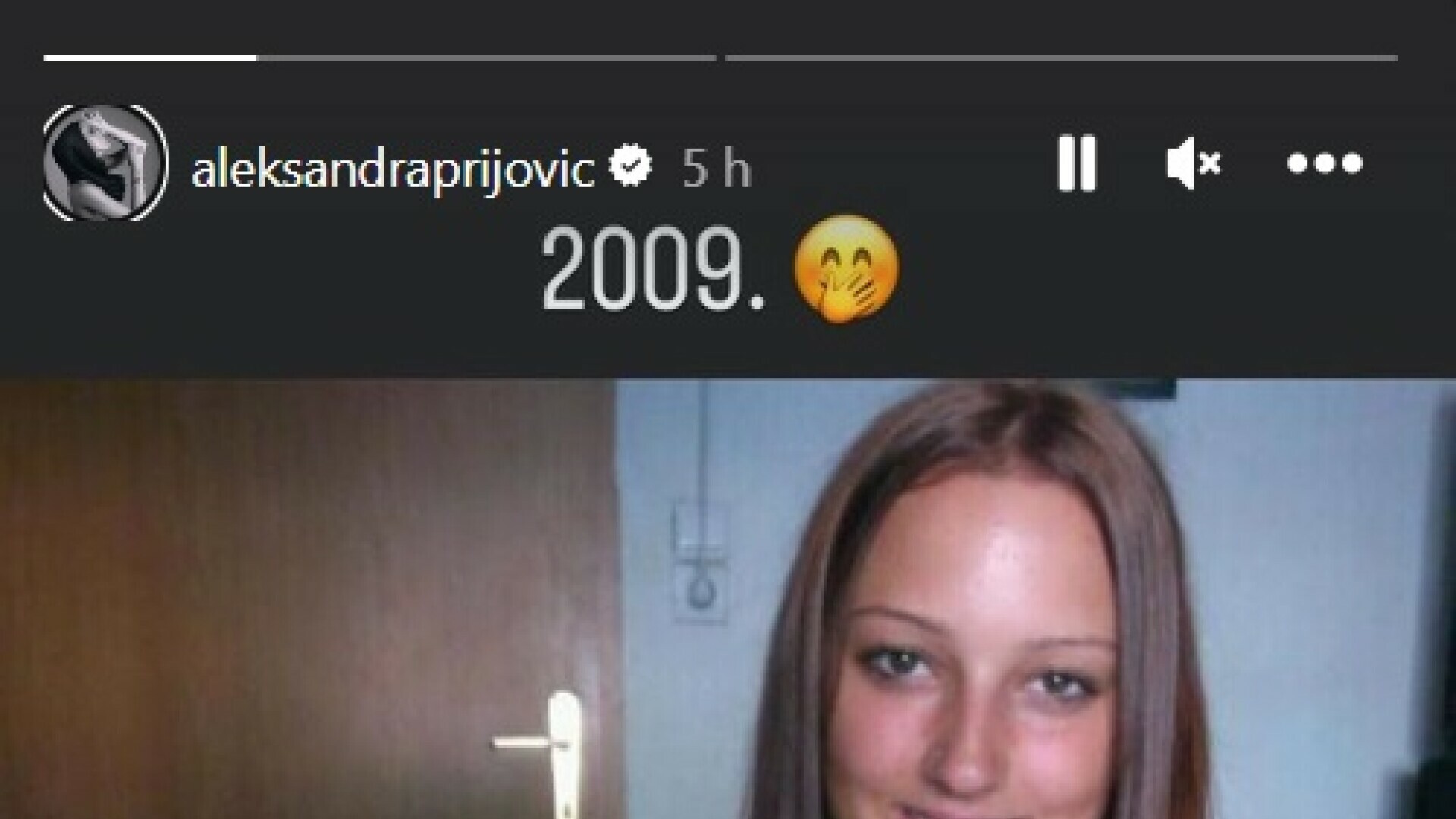 Aleksandra Prijović Posegnula Je U Svoj Album Pa Pokazala Kako Je ...