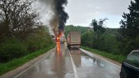 Sudar kamiona i autobusa u mjestu Barlovo u Srbiji (Foto: Telegraf.rs) - 2
