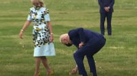 Joe Biden darovao supruzi maslačak - 4