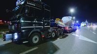 Generator se prevozi u Karlovac (Foto: Dnevnik.hr)