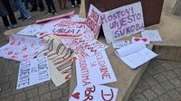Studenti iz tri hrvatska grada prosvjednom tišinom poduprli kolege u Srbiji