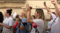 Roditelji slave povratak mjere roditelj odgojitelj