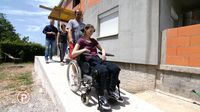 Hoće li se najtežim pacijentima smanjiti broj kućnih fizikalnih terapija koje im spašavaju živote? (Foto: Provjereno)
