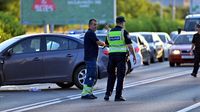 Sudarila se tri auta na Aleji Bologne - 18
