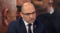Turbulentan mandat Vlade priveden kraju - 4