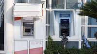 Razneseni bankomati na Turističkom uredu Tučepi - 12