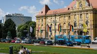 Zagreb pride zastave po zagrebačkim trgovima
