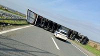 Kamion se prevrnuo na autocesti A3 - 3
